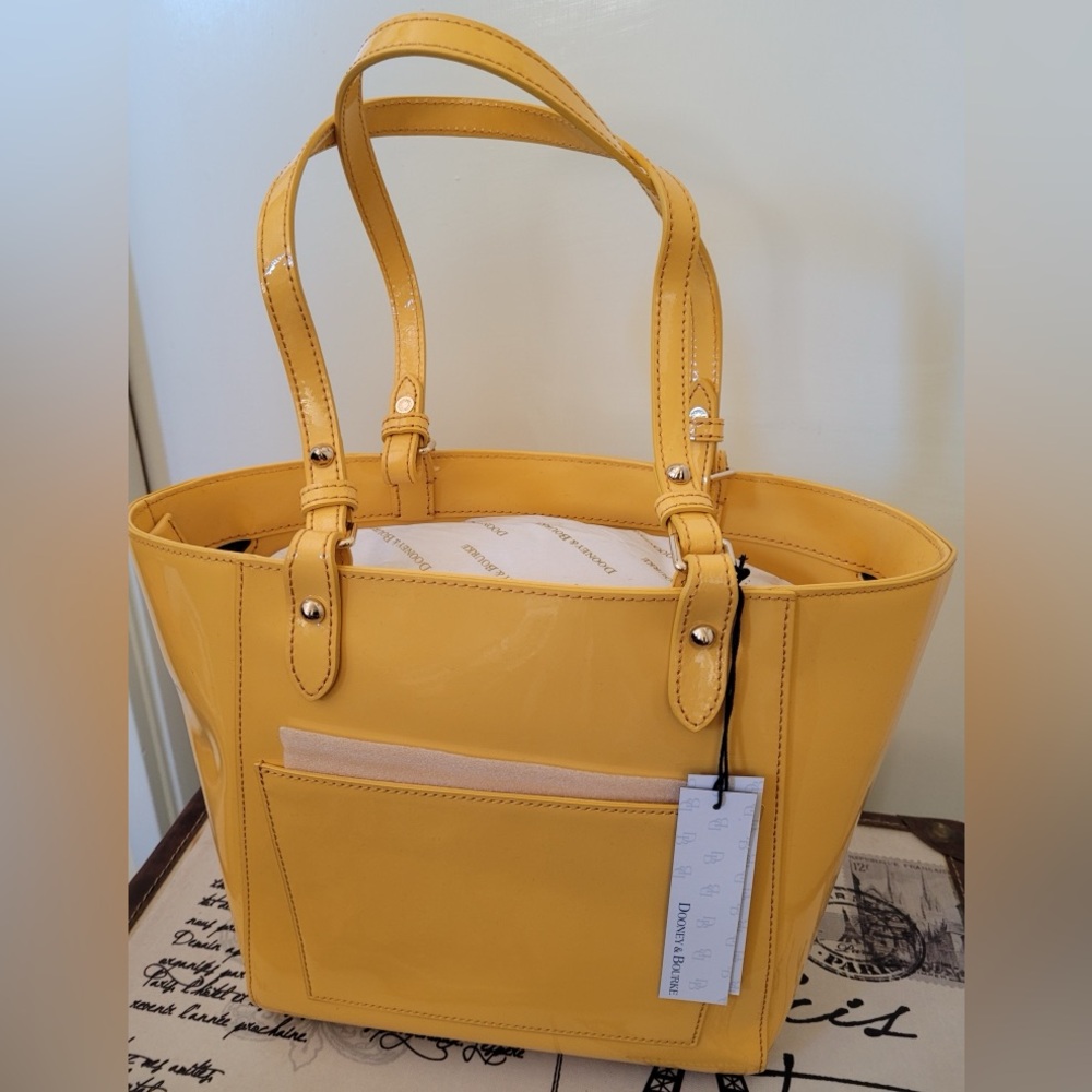 Dooney and Bourke Patent Leather Purse - Picture 2 of 7